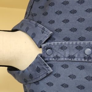 Isaac Mizrahi Navy Patterned Denim Jean Jacket NWOT Size Small ❤️